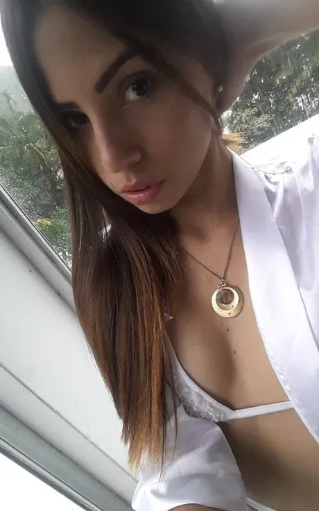 Irmak Ümraniye Escort Profil Resmi Irmak - Ümraniye VIP Escort Bayan Modeli - Gerçek Fotoğraflı İlan